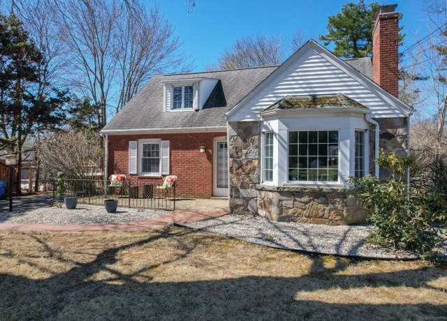 Property at 1 Bellevue Ter, Cromwell, CT 06416, 3 beds, 3 baths