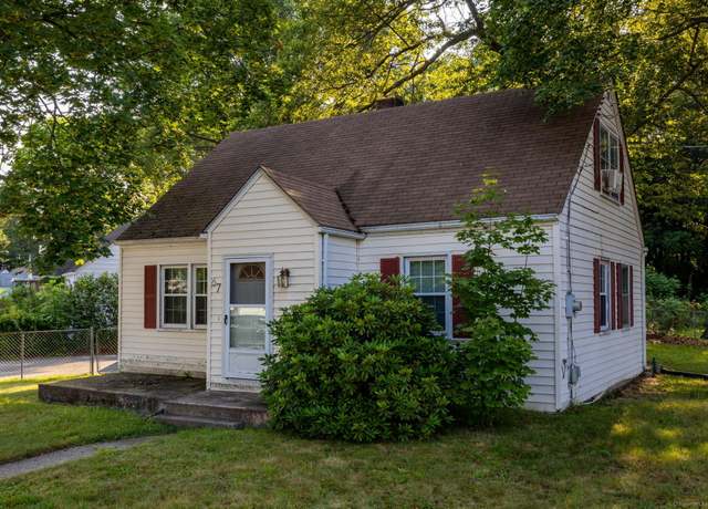 Property at 67 Eastwick Rd, New Britain, CT 06053, 2 beds, 1 bath