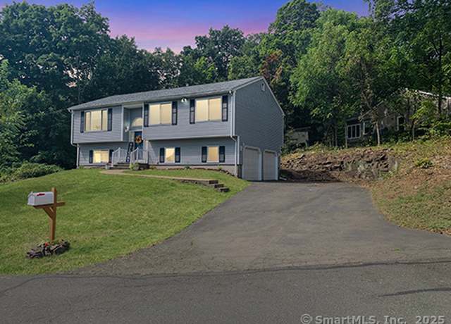 Property at 18 Loyola Rd, Meriden, CT 06451, 3 beds, 2.5 baths