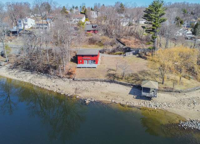 Property at 279 Candlewood Lake Rd, Brookfield, CT 06804, 3 beds, 2.5 baths