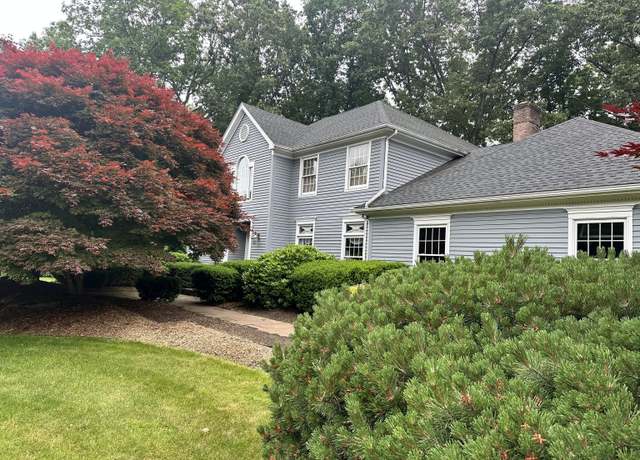 Property at 340 Oregon Rd, Cheshire, CT 06410, 4 beds, 2.5 baths
