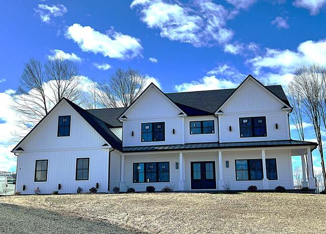 Property at 8 Melrose Dr, Cheshire, CT 06410, 5 beds, 3.5 baths