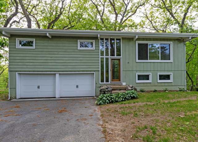 Property at 37 Richard Rd, Ledyard, CT 06335, 3 beds, 2 baths