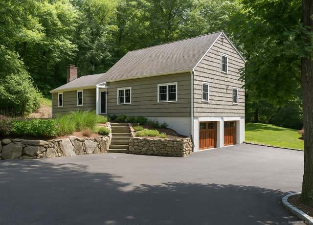 Property at 4 Berkeley Hl, Westport, CT 06880, 4 beds, 3 baths