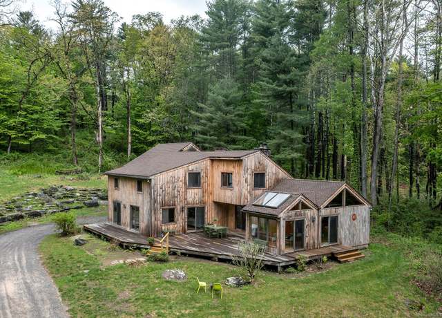 Property at 54 Rocky Ln, Salisbury, CT 06068, 5 beds, 4 baths