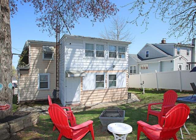 Property at 30 Norman St, Waterbury, CT 06708, 4 beds, 1.5 baths