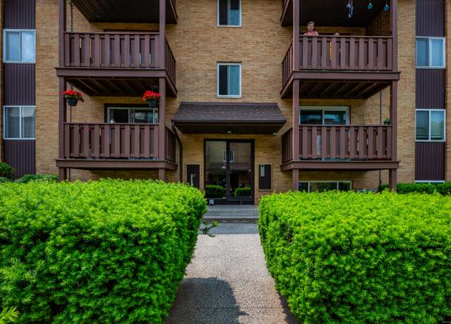 Property at 87 Clinic Dr Unit 3A, New Britain, CT 06051, 2 beds, 1 bath