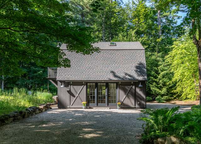 Property at 28 Rocky Ln, Salisbury, CT 06068, 1 bed, 1.5 baths