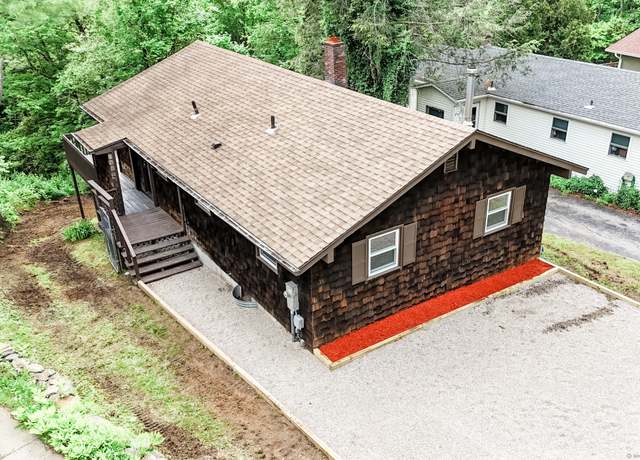 Property at 35 Chetelat Dr, Ashford, CT 06278, 2 beds, 2 baths