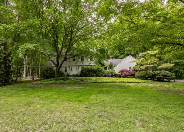 Property at 50 Stonehedge Ln S, Guilford, CT 06437, 4 beds, 3.5 baths