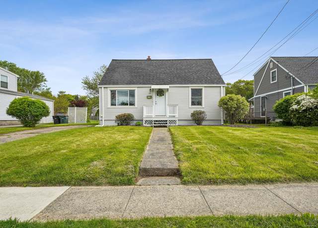 Property at 171 Meadowside Rd, Milford, CT 06460, 3 beds, 2 baths