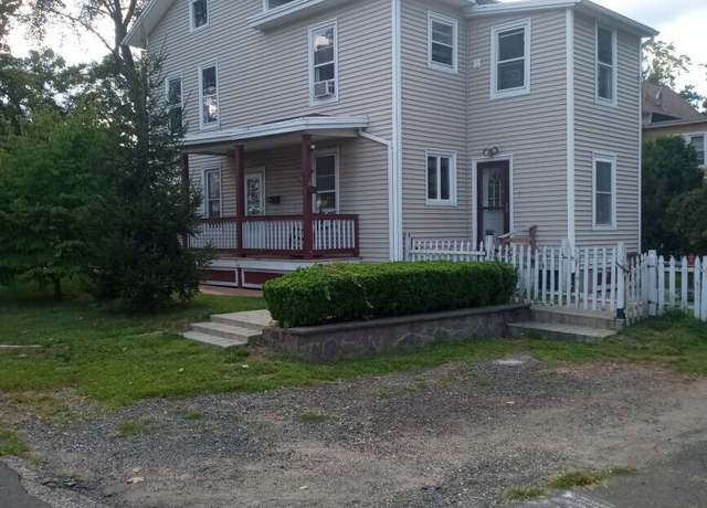 Property at 7 Locust Ave, Danbury, CT 06810, 5 beds, 2 baths