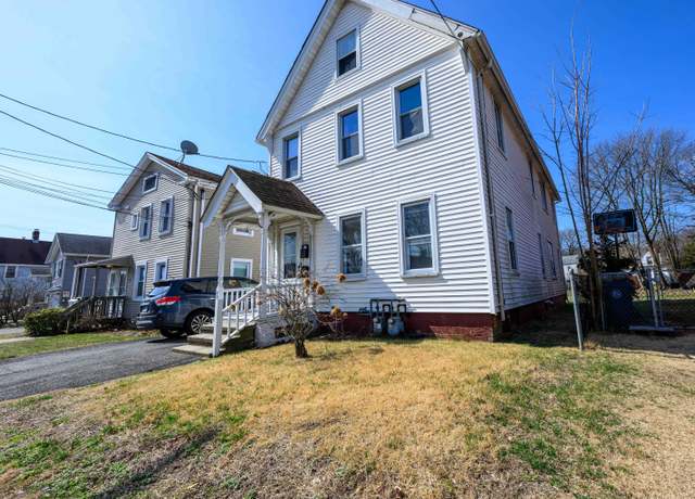 Property at 784 Washington Ave, West Haven, CT 06516, 6 beds, 2 baths