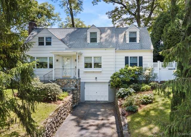 Property at 166 Dannell Dr, Stamford, CT 06905, 3 beds, 2.5 baths