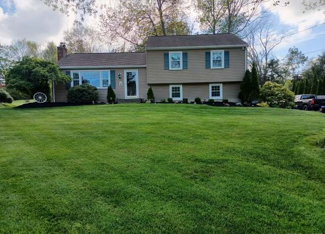 Property at 30 Benedict Rd, Bethel, CT 06801, 3 beds, 2 baths
