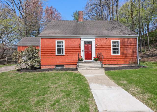 Property at 41 Parkhill Ave, Norwalk, CT 06851, 2 beds, 1 bath