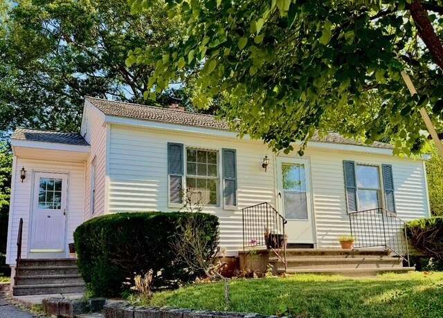 Property at 42 Sandy Dr, Bristol, CT 06010, 3 beds, 1 bath