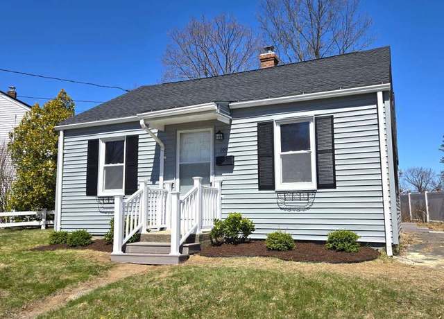 Property at 100 Hollister Dr, East Hartford, CT 06118, 2 beds, 1 bath