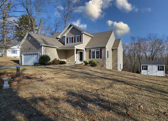 Property at 8 Beacon Hill Dr, Bloomfield, CT 06002, 4 beds, 2.5 baths