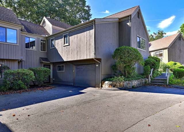 Property at 193 Bayfield Ln Unit B, Stratford, CT 06614, 1 bed, 2.5 baths