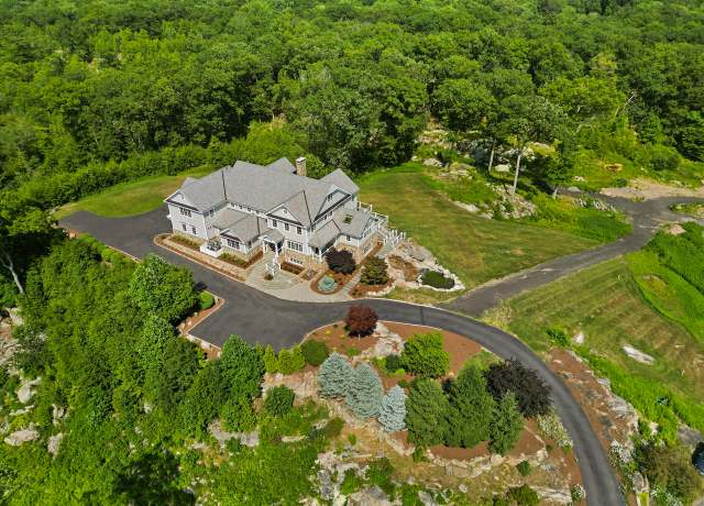 Property at 29 Rogues Rdg, Weston, CT 06883, 6 beds, 6.5 baths