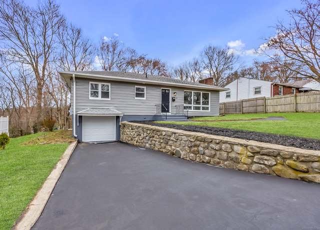 Property at 68 Pineridge Rd, Waterbury, CT 06706, 3 beds, 1 bath