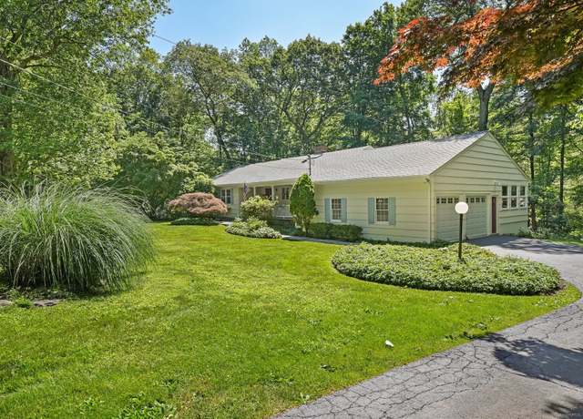 Property at 20 Ground Pine Ln, Easton, CT 06612, 3 beds, 2 baths