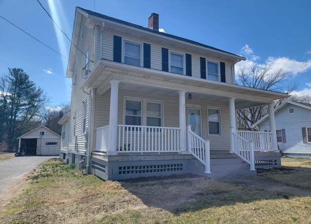 Property at 247 Brewer St, East Hartford, CT 06118, 3 beds, 2.5 baths