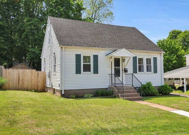 Property at 32 Whitney Rd, Manchester, CT 06040, 3 beds, 2 baths