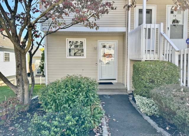 Property at 2390 State St Apt 7J, Hamden, CT 06517, 2 beds, 1.5 baths