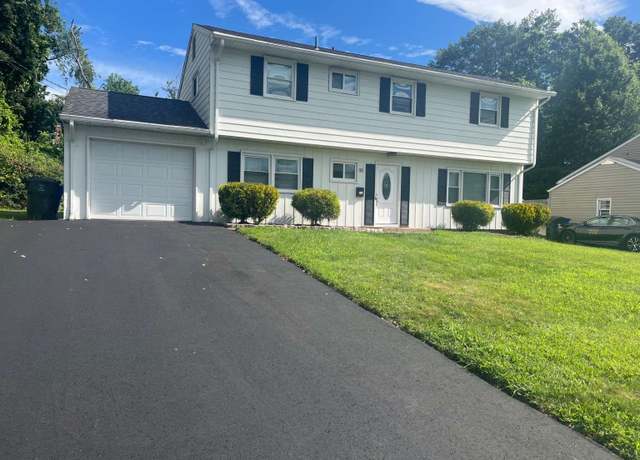Property at 68 Lyman Rd, West Hartford, CT 06117, 4 beds, 2.5 baths