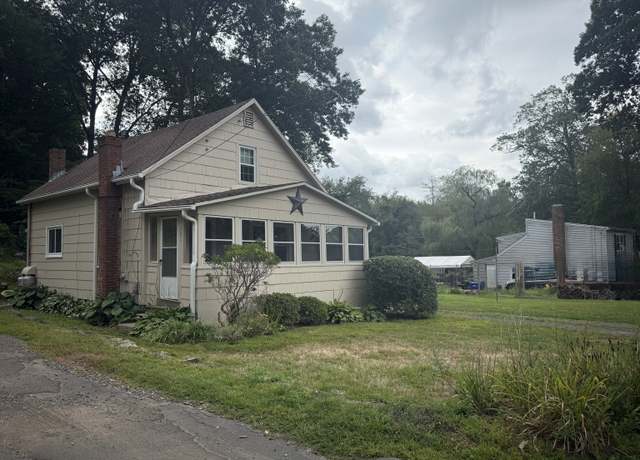 Property at 101 Great Hill Pond Rd, Portland, CT 06480, 2 beds, 1 bath