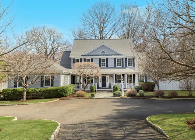 Property at 32 Barry Ave, Ridgefield, CT 06877, 5 beds, 4.5 baths