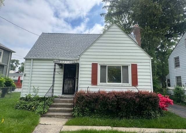 Property at 338 Lyme St, Hartford, CT 06112, 3 beds, 2.5 baths