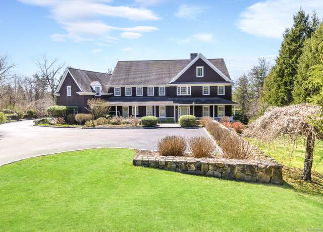 Property at 7 Davenport Ridge Ln, Stamford, CT 06903, 5 beds, 5 baths