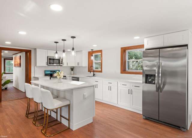 Property at 689 S Meriden Rd, Cheshire, CT 06410, 4 beds, 2 baths