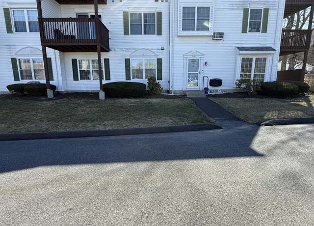 Property at 110 Berkshire Oval #110, Torrington, CT 06790, 3 beds, 2 baths