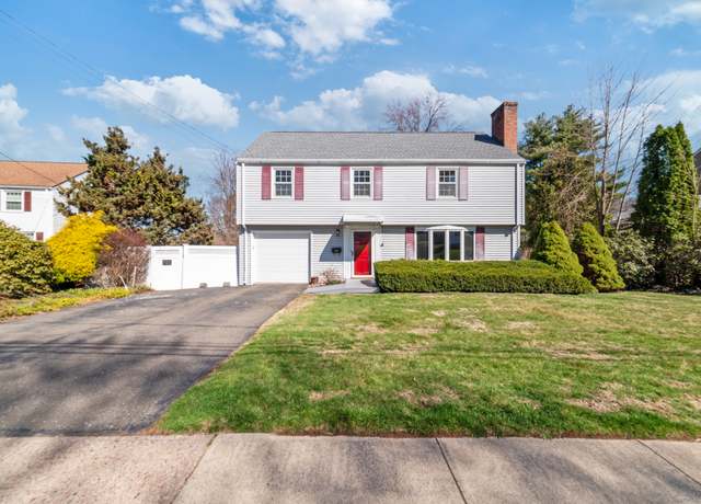 Property at 32 Foxridge Rd, West Hartford, CT 06107, 4 beds, 1.5 baths