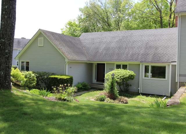 Property at 112 Paugassett Ln #112, Shelton, CT 06484, 2 beds, 2 baths