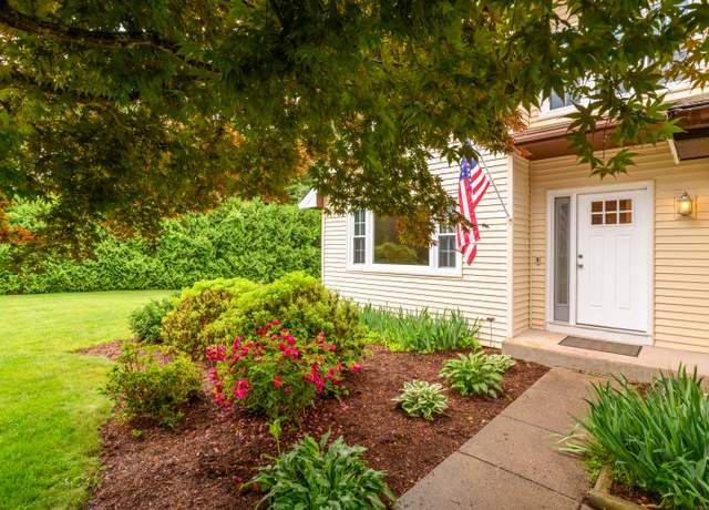 Property at 66 Patriot Ln, Manchester, CT 06040, 3 beds, 2.5 baths