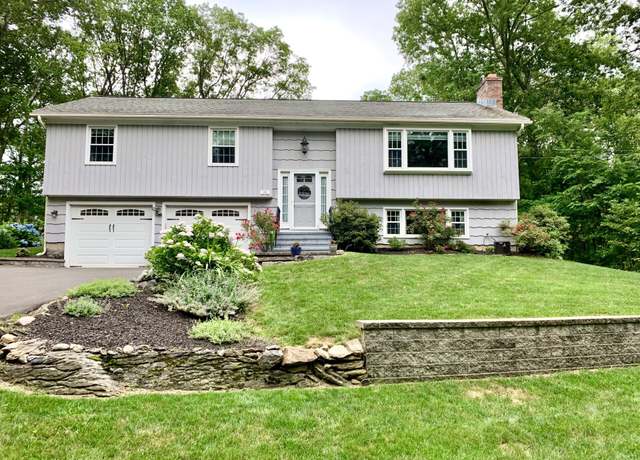 Property at 662 Booth Hill Rd, Trumbull, CT 06611, 3 beds, 2 baths