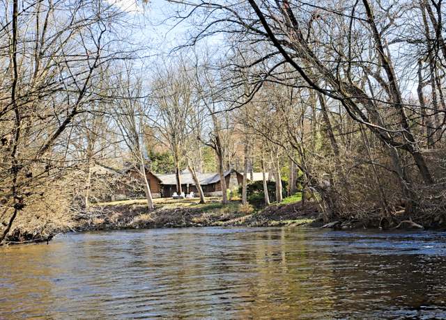 Property at 87 Red Coat Rd, Westport, CT 06880, 4 beds, 3.5 baths