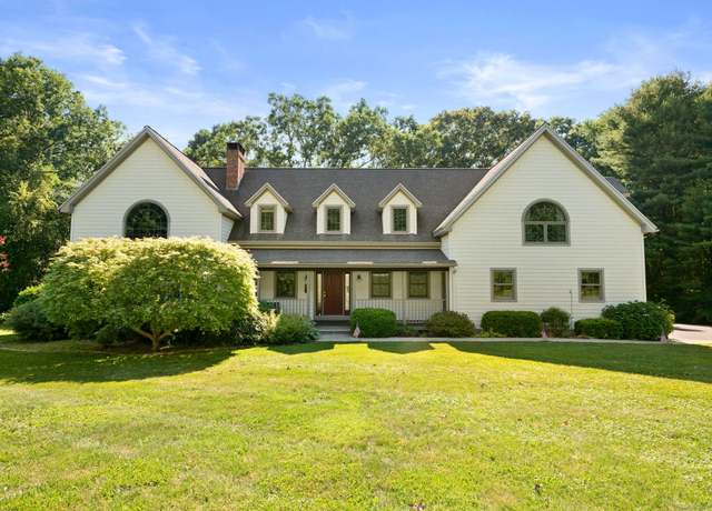 Property at 18 Sandpiper Ln, East Lyme, CT 06333, 4 beds, 2.5 baths