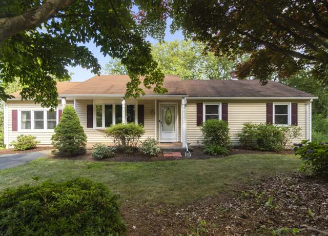 Property at 20 Booth Ter, Hamden, CT 06518, 4 beds, 2 baths