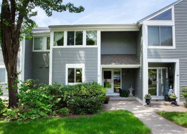 Property at 46 Old Mill Ct #46, Simsbury, CT 06070, 2 beds, 2.5 baths