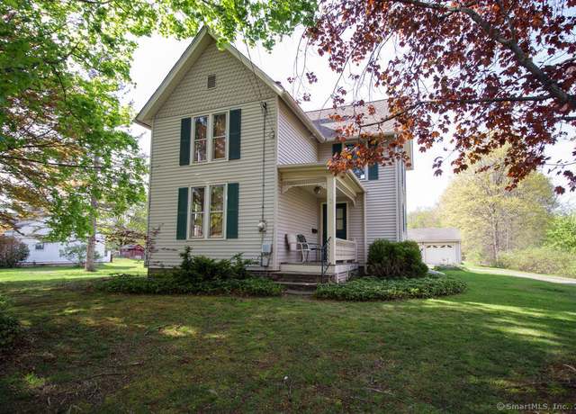 Property at 52 Pasco Hill Rd, Cromwell, CT 06416, 3 beds, 1 bath