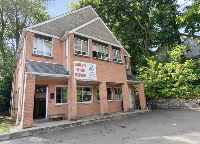 Property at 1190 Whalley Ave, New Haven, CT 06515, 5 beds, 2 baths