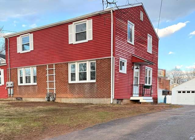 Property at 14 Fairview Dr, Berlin, CT 06037, 4 beds, 3 baths