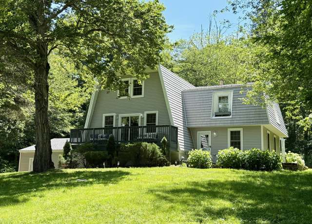 Property at 958 Essex Rd, Westbrook, CT 06498, 3 beds, 2.5 baths