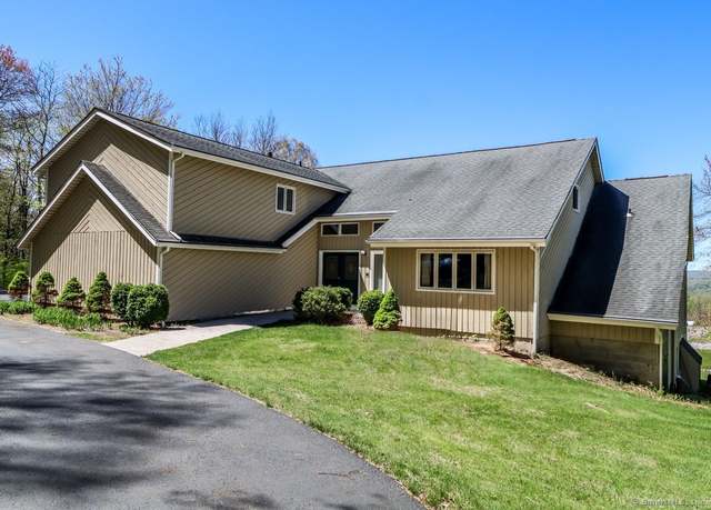 Property at 6 High Meadow Rd, New Milford, CT 06776, 5 beds, 3.5 baths